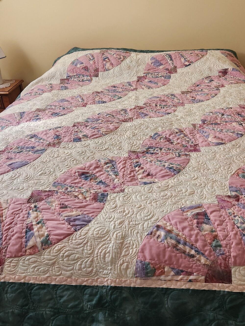 HANDMADE Grandmothers Fan Quilt Full Queen Cotton Home Cottage Floral 80 x 90